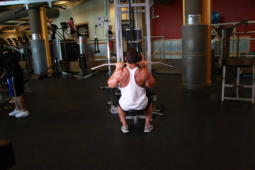Close-Grip Front Lat Pulldown — end