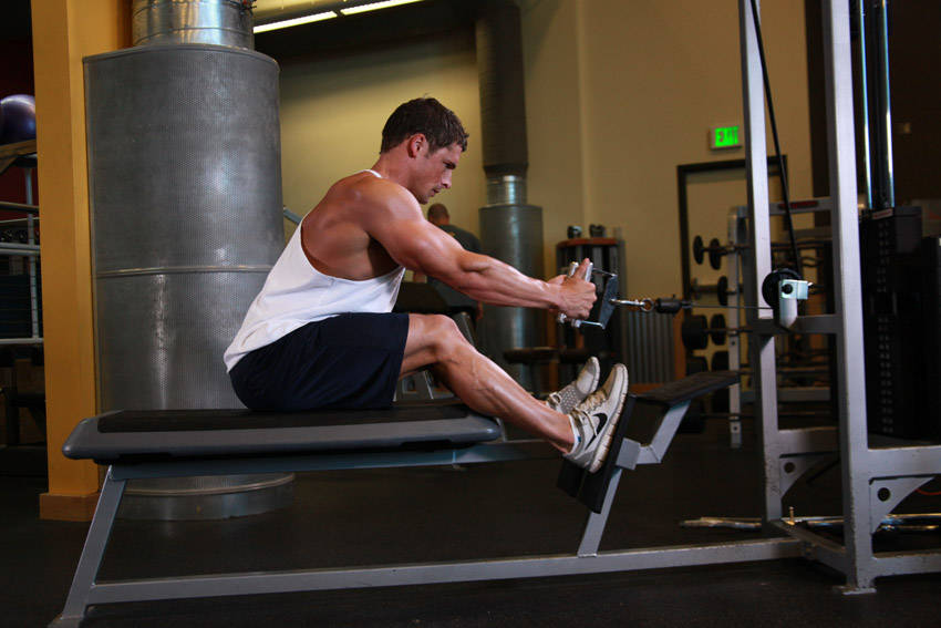 Elevated Cable Rows — start